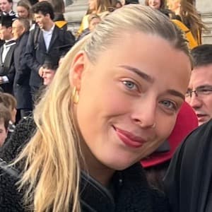 Robyn Henderson profile photo