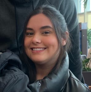 Isabella Araujo profile photo