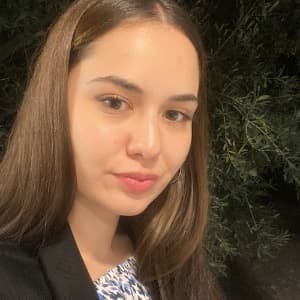 Hande Oksuzler profile photo