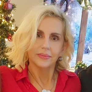 Theresa Gibson profile photo