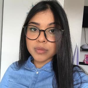 caroline barboza profile photo