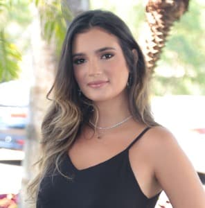 Julia Cruz profile photo