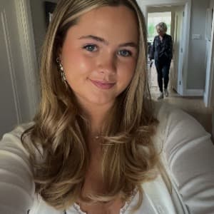 Abbie Lyons profile photo