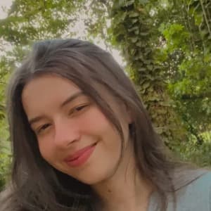 Elizabeth De Oliveira profile photo