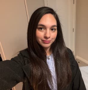 Luz Recalde profile photo