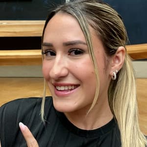 Emilly Locks profile photo