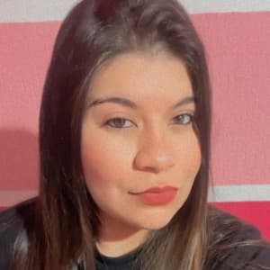 Hellen Tomaz profile photo
