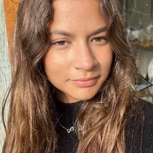 Julia Oliveira Tavares profile photo