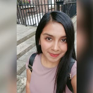 Yara Fernandez profile photo
