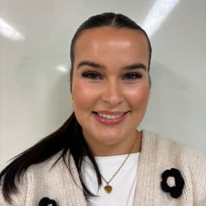 Katie McNally profile photo