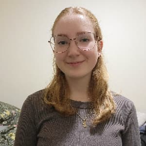 Evie Oates profile photo