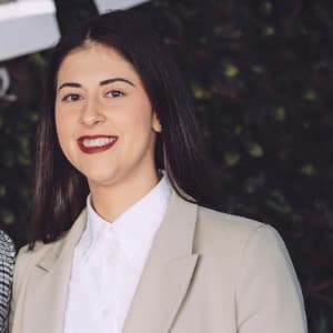 Elena Manolova profile photo