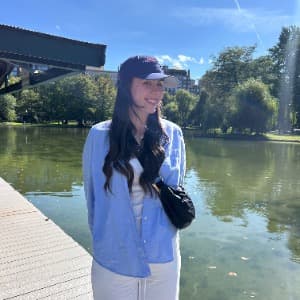 Chloe Mullen profile photo