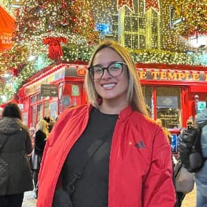 Larissa Correia profile photo