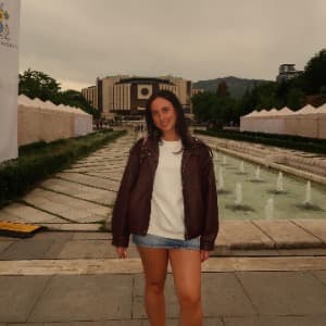 Caitlin Roche profile photo