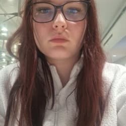 Neasa Warren profile photo