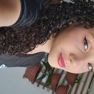 Aline Alves dos Santos profile photo
