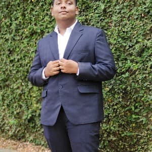 Leon Thomas profile photo