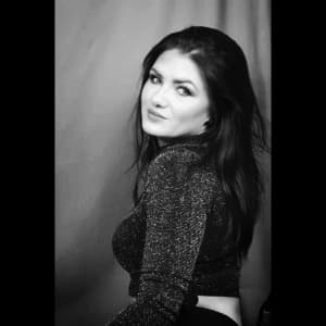 Paula Ghiuzan profile photo