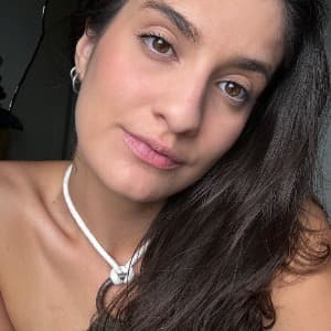 Laura Munhoz profile photo