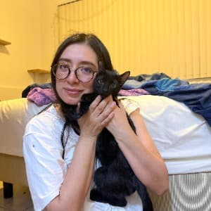 Ana Olivares profile photo