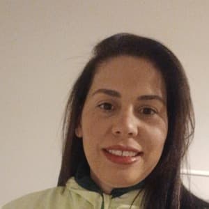 Caroline Aparecida Ribeiro de Rezende profile photo