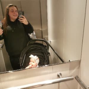 Chloe Lawlor profile photo