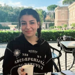 Laia Ghazlan profile photo